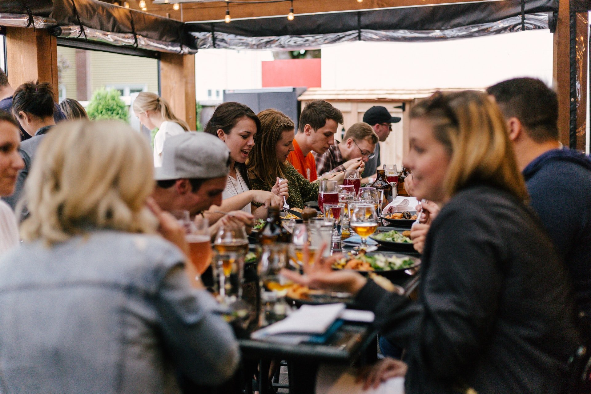 The Importance of Team Building Dinners at Restaurants for Large Groups Raleigh